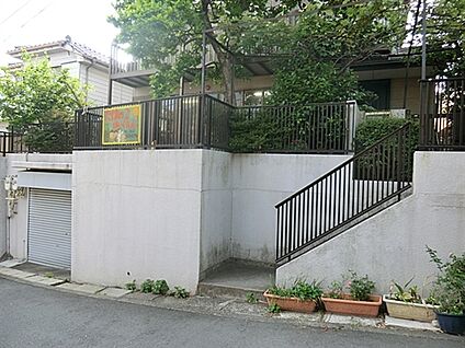 たけのこ保育園 590m