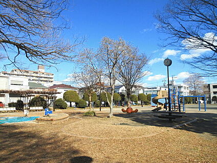 梓ノ木公園 1328m