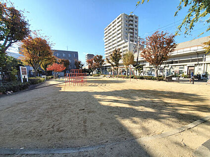 城ケ堀公園 541m