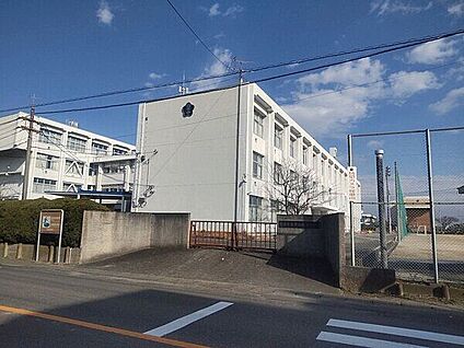 北名古屋市立白木中学校 1440m