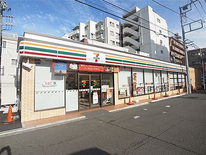 セブンイレブン横浜帷子町２丁目店 1408m