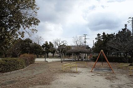 金塚池公園 889m