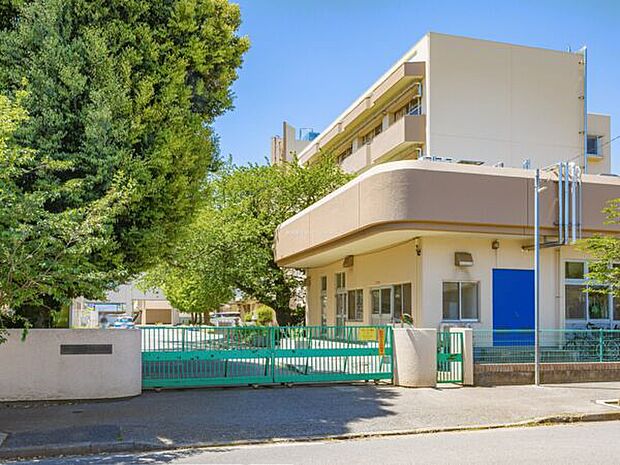 船橋市立習志野台第二小学校(約511m)