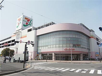イトーヨーカドー 横浜別所店 2429m