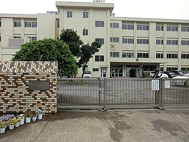 我孫子市立我孫子第四小学校(約1,020m)