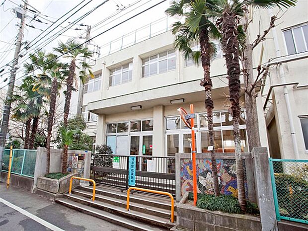 大田区立南蒲小学校（約460m）