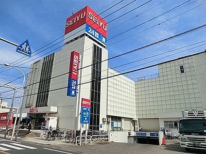 西友鳩ヶ谷店 1446m