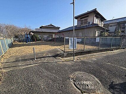ちびっこ広場57 836m