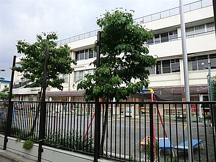 練馬区立田柄第二保育園 641m