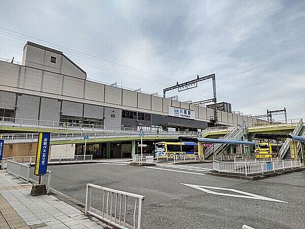 近畿日本鉄道「近鉄八尾」駅（約960m）