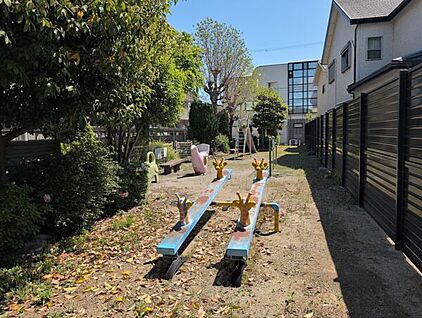 津之江町一丁目かとれあ児童遊園 686m