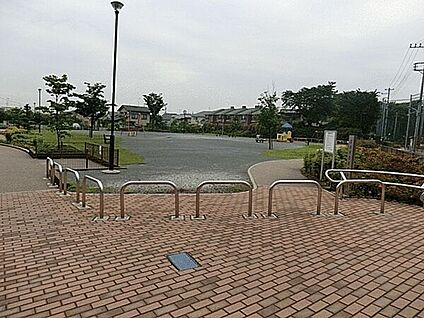 デニーズ 立川店 1371m