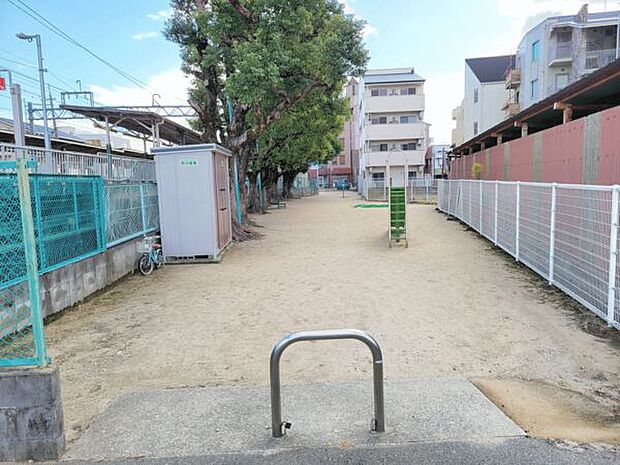 稲野児童遊園地（約1,038m）