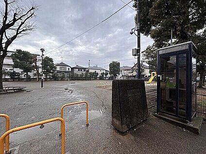 新田南公園 761m
