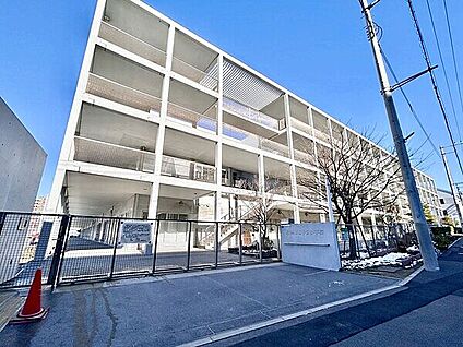 横浜市立子安小学校 700m