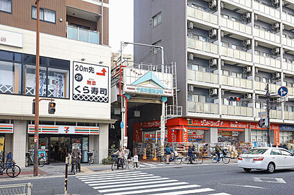 今里新道商店街 1005m