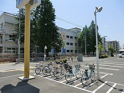 江戸川区立下鎌田小学校 455m