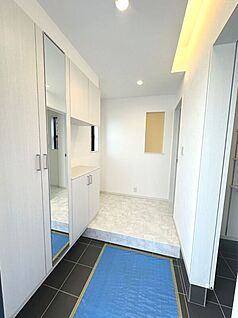 【アーバンポート施工例】玄関