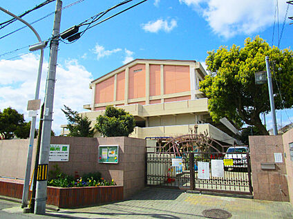 吹田市立第三幼稚園まで650m（徒歩9分） 650m