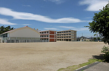 可美小学校 1800m～1850m(徒歩約23分～24分)