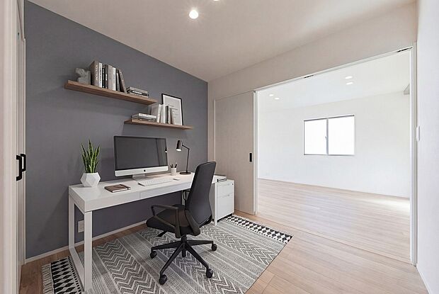 【【No.7】洋室】リビング横には生活スタイルに合わせて多様な使い方のできる居室を設けました。 リビングからも目が届くため、お子様の遊び場や在宅ワークスペースにもぴったり。※家具はイメージです