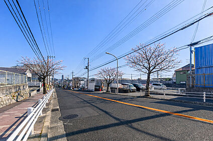 【現地写真／前面道路】