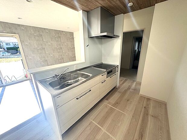 周遊可能なアイランドキッチン！