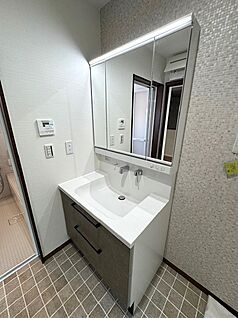 【11号地・洗面台】