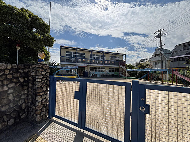 一里山幼稚園（約558m）