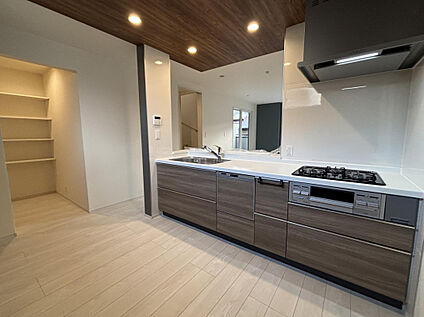 【3号棟 キッチン】