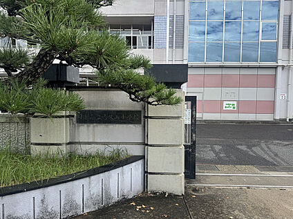 香久山小学校 1500m