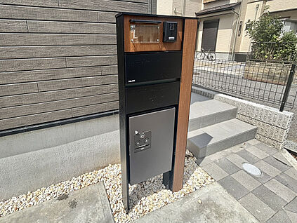 宅配ボックス