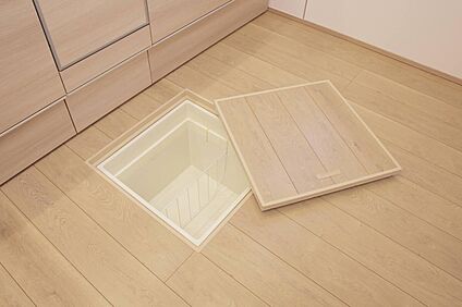 ＜Kitchen＞床下収納