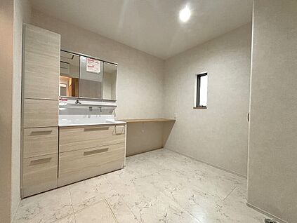 【C棟 洗面室】