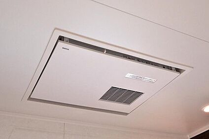 【浴室暖房乾燥機】