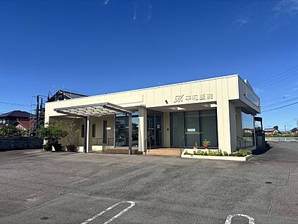 平和医院 約1070m(徒歩約14分　自転車約5分)