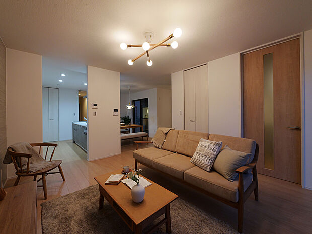 【【LDK同仕様】】家計にやさしいオール電化住宅！火を使わないIHクッキングヒーターを搭載しており、お子様がお手伝いをする際も安心できるポイントです。