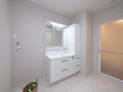 【洗面室同仕様】