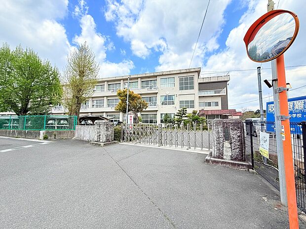 菰野中学校(自転車通学可)