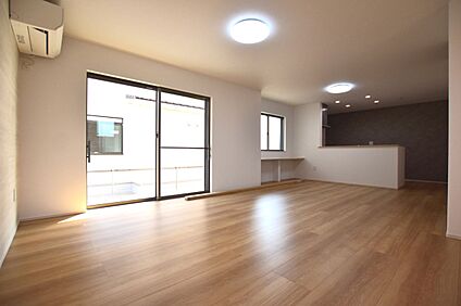 【K棟 LDK】