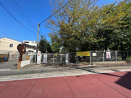 名島小学校 450ｍ(徒歩約6分)