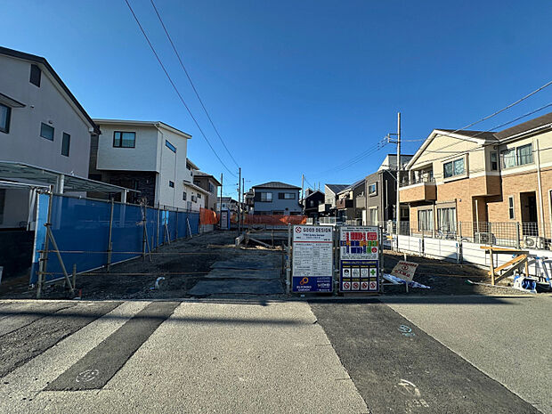 【現地写真】※2026年1月上旬撮影　閑静な住宅街に限定3邸堂々誕生！
