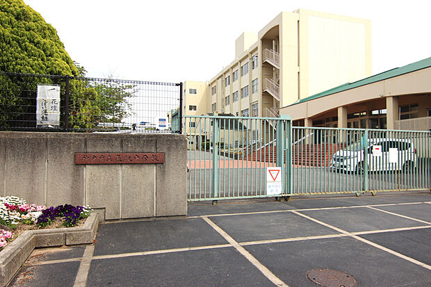 ◇神戸市立長坂中学校◇（約516m）