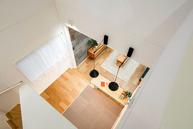 【キッチン】【パントリー】まとめ買いした食材や保存品などのストックはもちろん、調理家電などもキープできるパントリーを装備。（10号棟｜2026年2月撮影）