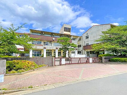 新松戸西小学校 1000m