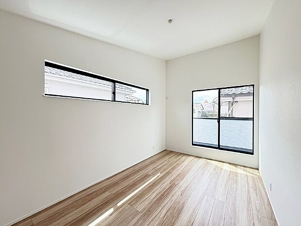 収納が充実しているので、居住スペースを広く使えます。