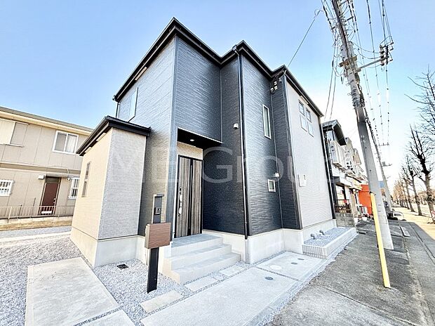 上質感あふれる外観デザイン。魅力の住まいを実現。 