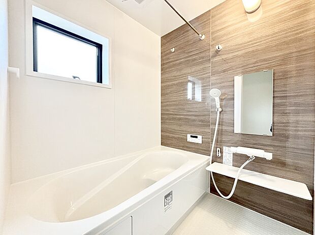 一日の疲れを癒やす大切なバスタイム。ゆっくりとお風呂を楽しんで疲れをとりたいですね!