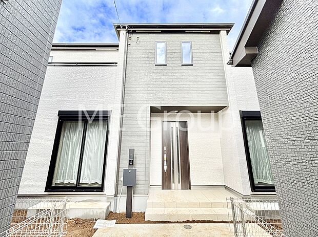 暮らしやすさと居心地の良さにこだわったシンプルで飽きのこないデザイン !