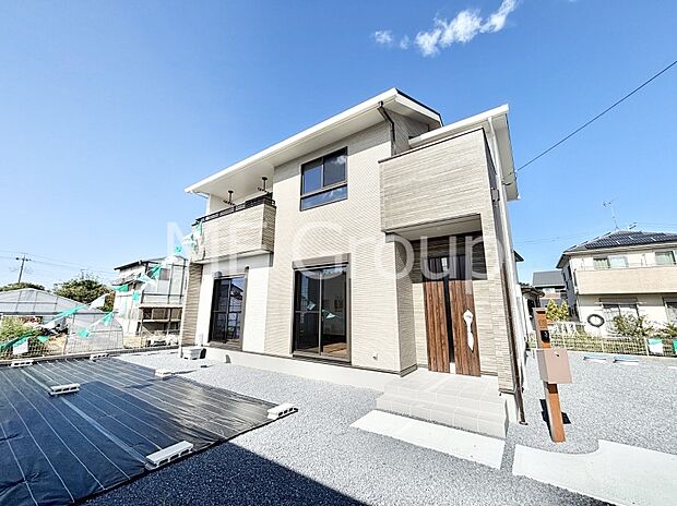 暮らしやすさと居心地の良さにこだわったシンプルで飽きのこないデザイン ！